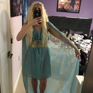SOLD‼️daenerys targaryen khaleesi costume with wig